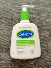 Cetaphil charytatywny