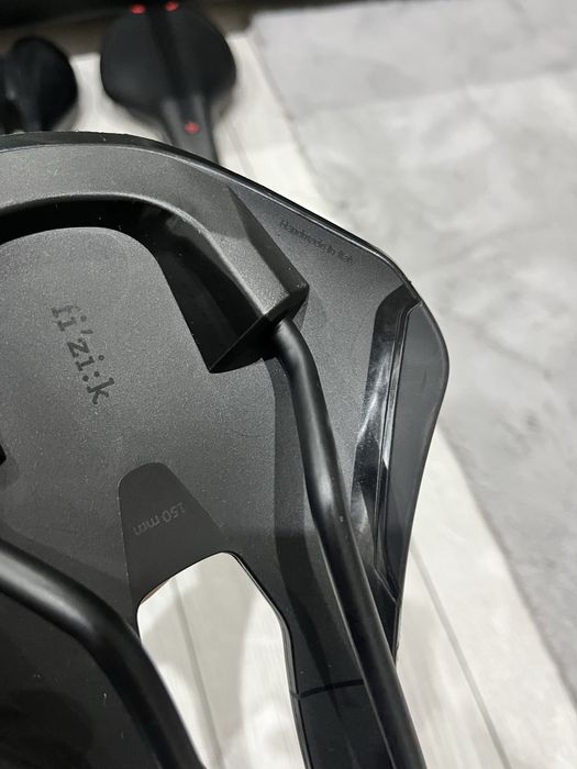 Siodło siodełko rowerowe Fizik Argo Vento 150