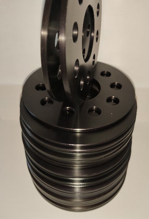 Колесные проставки 5мм для литых дисков Киа, Мазда, Ауди, Шкода Ниссан