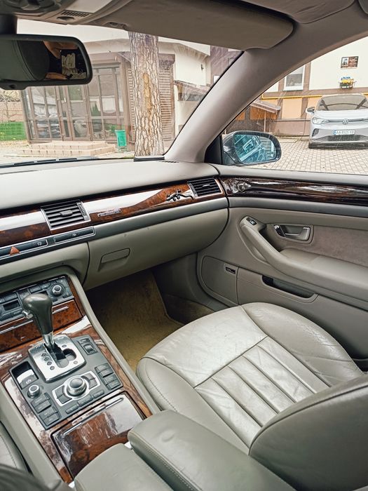 Audi A8 2003 рік 4.2 TDI Quattro