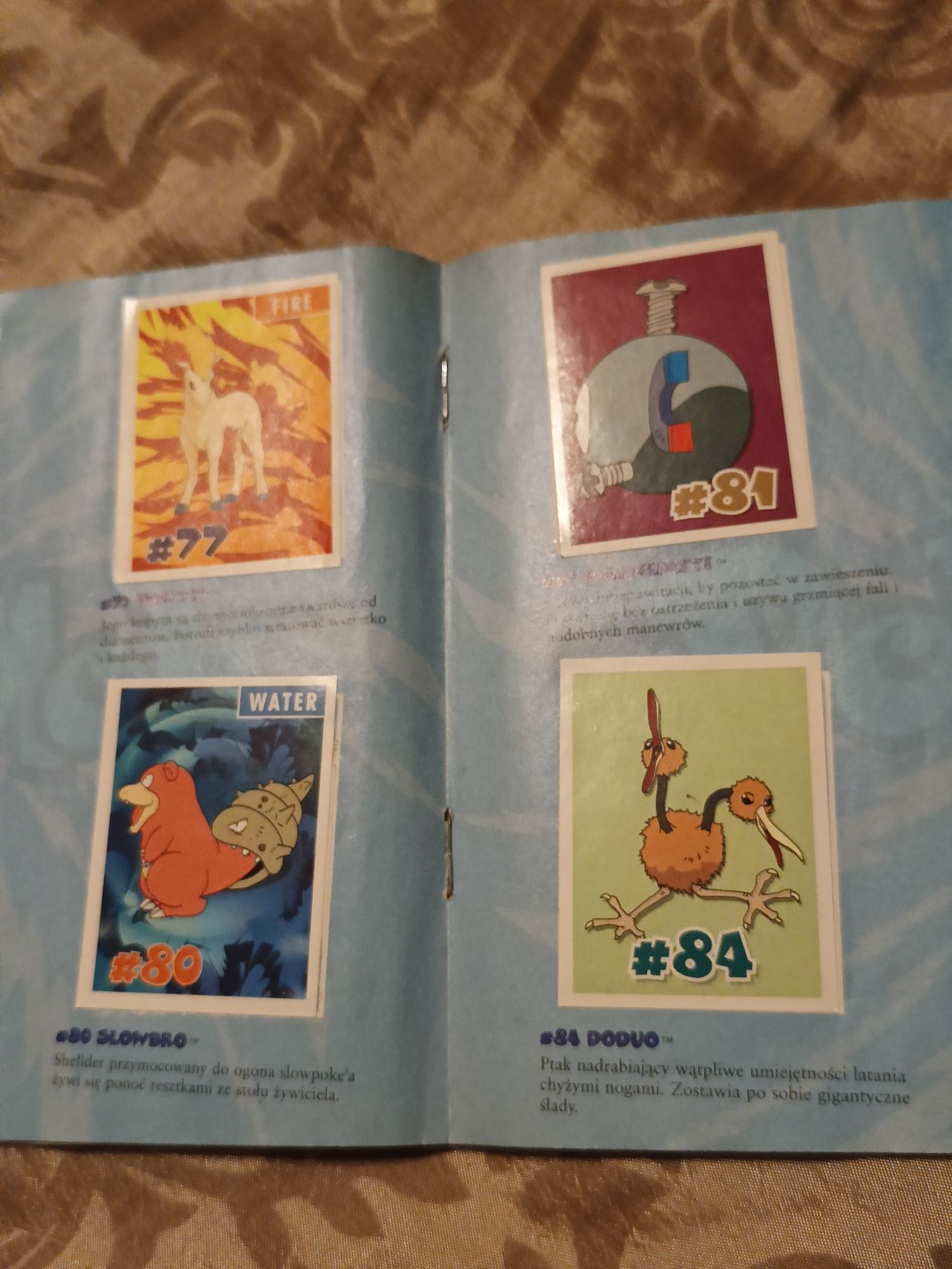 Album Pokemon z naklejkami 153