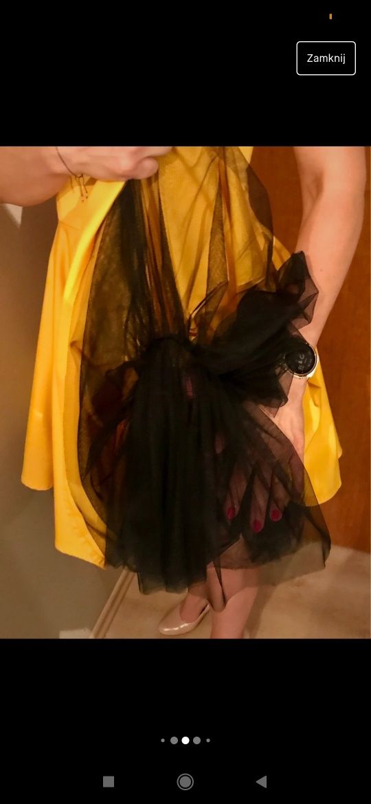 Sukienka żółta podszyta czarną koronką