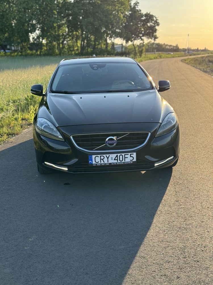 Volvo v40 D2 1.6 OKAZJA!