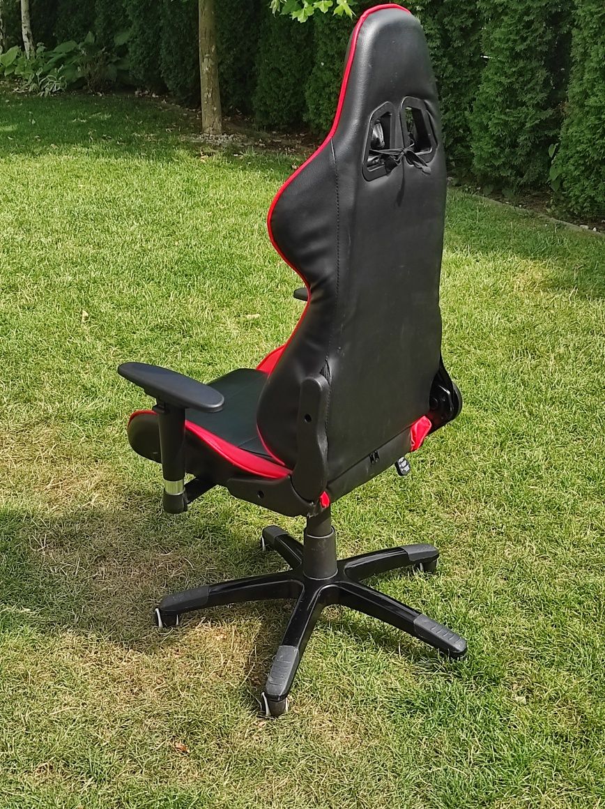 Fotel gamingowy Elite czarno czerwony