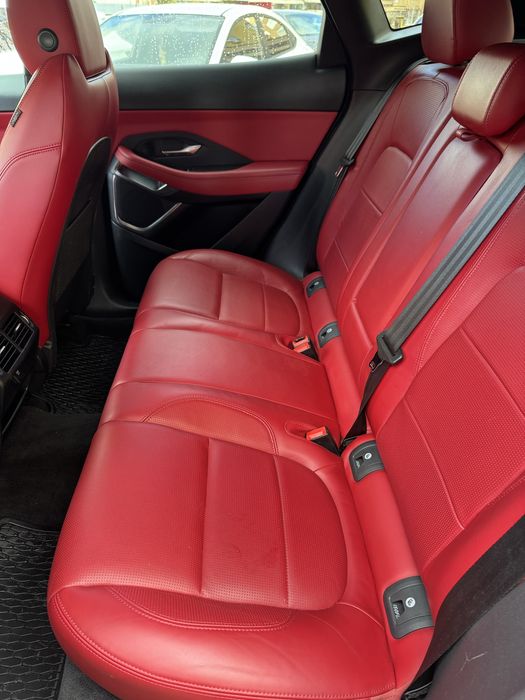 Jaguar E-Pace 2018 P300 R-Dynamic HSE