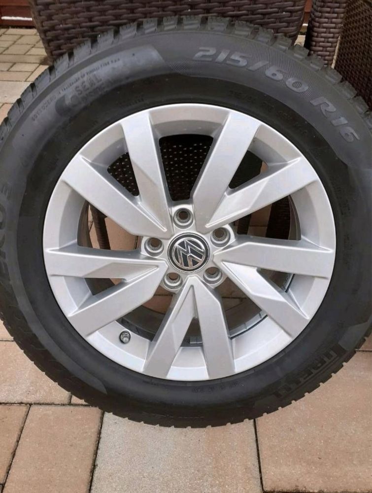 Огигінальні диски Aragon + Шини Pirelli 215/60/R16 95H