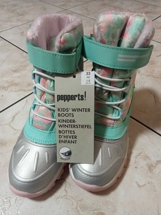 Buty zimowe  dziewczęce śniegowce nowe z metką rozm. 33