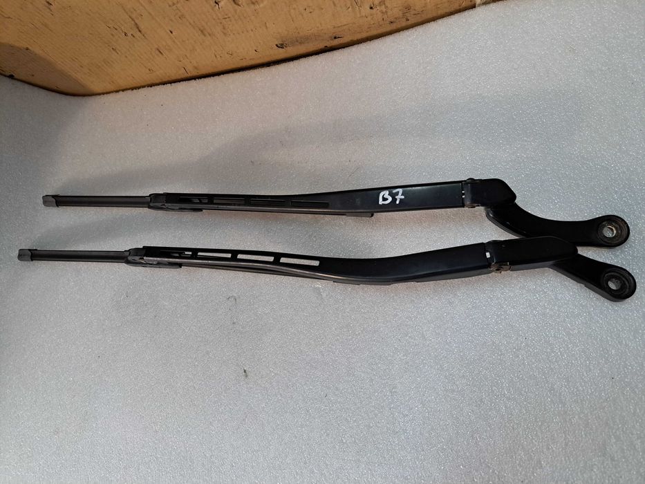 Ramiona wycieraczek Audi A4 B7 / B6 kpl