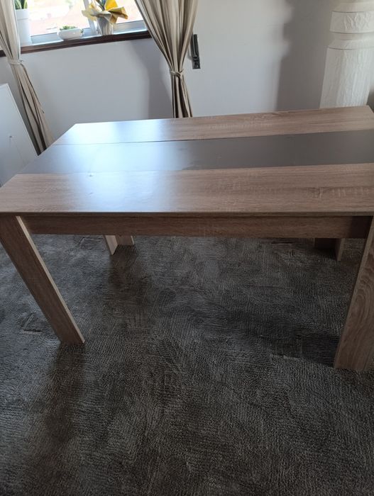 Mesa de sala de jantar