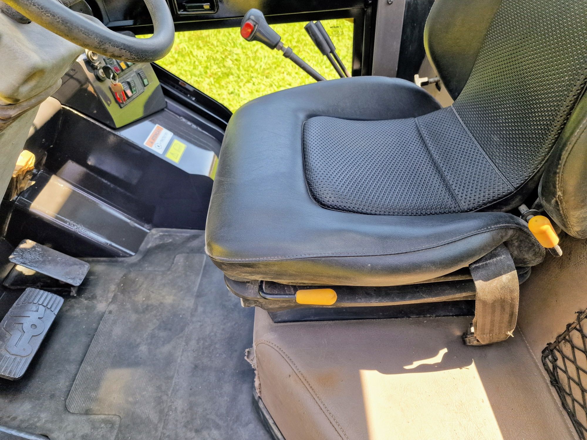 Empilhador manitou 4x4