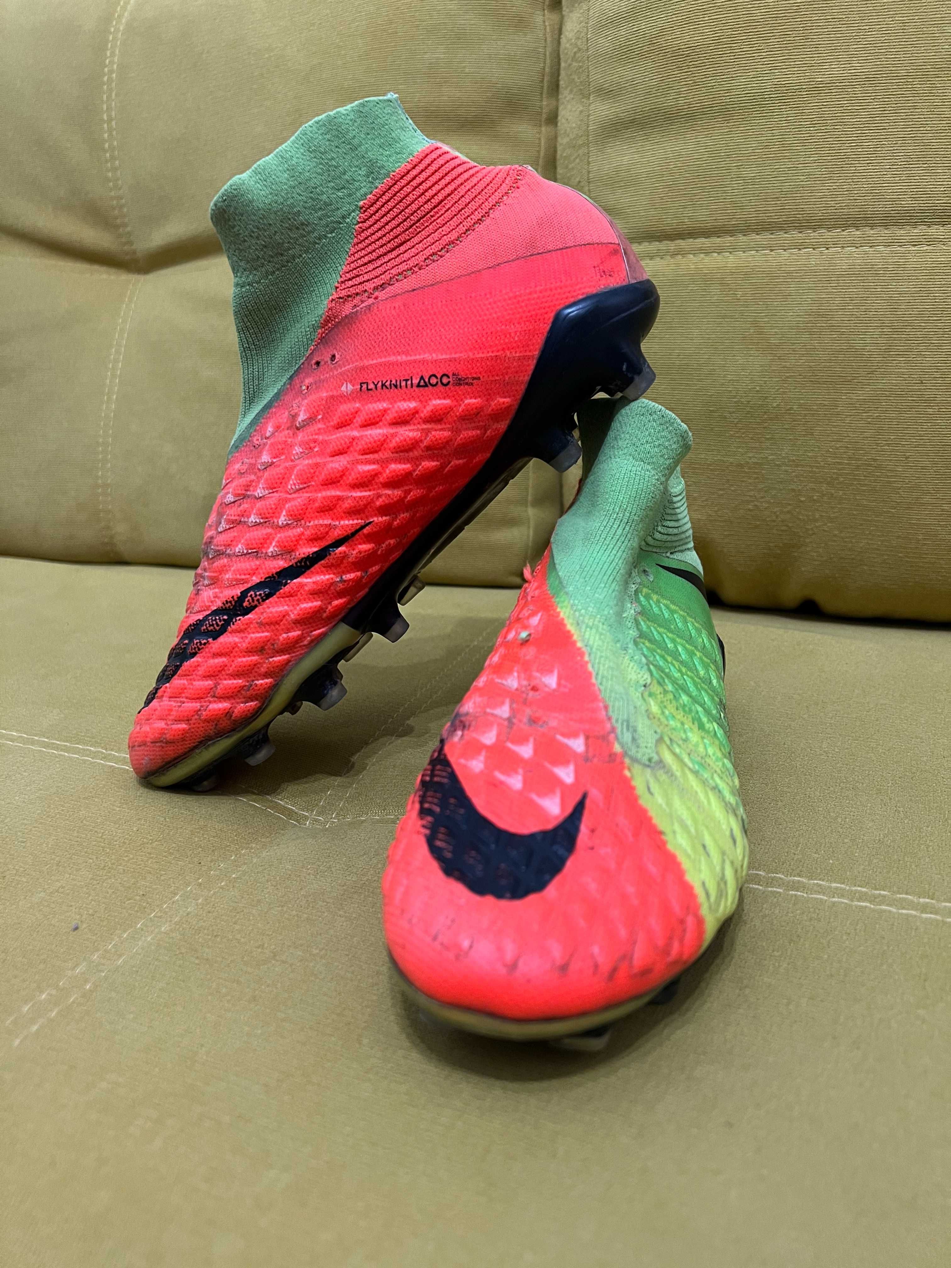 Футбольні Бутси Nike Hypervenom Pmantom Розмір 41