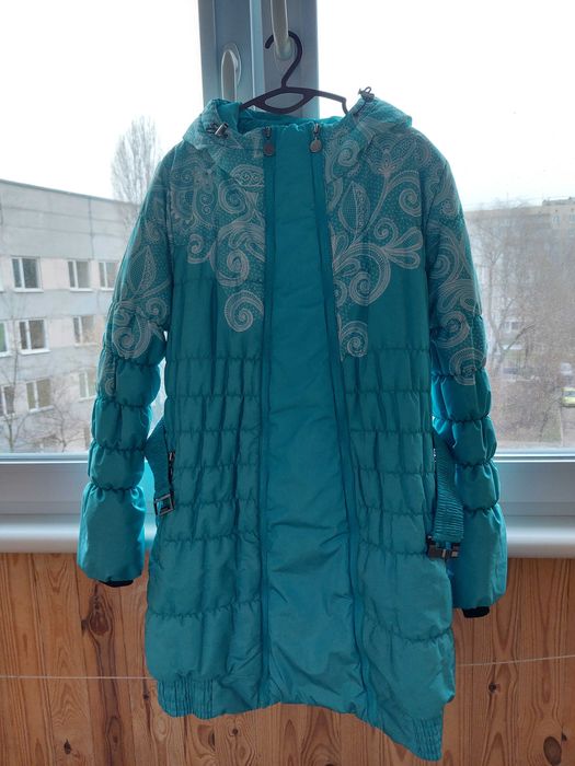 Яскрава зимова куртка для вагітних бірюзового кольору. Розмір M/S (42)