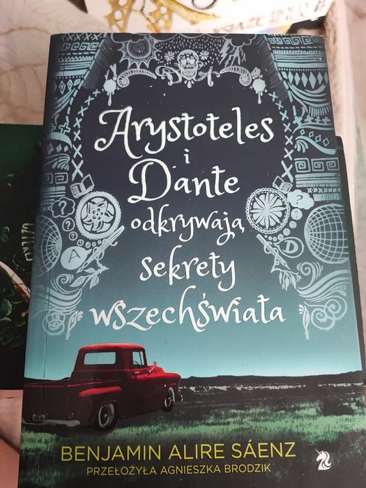 Arystoteles i Dante  2 części