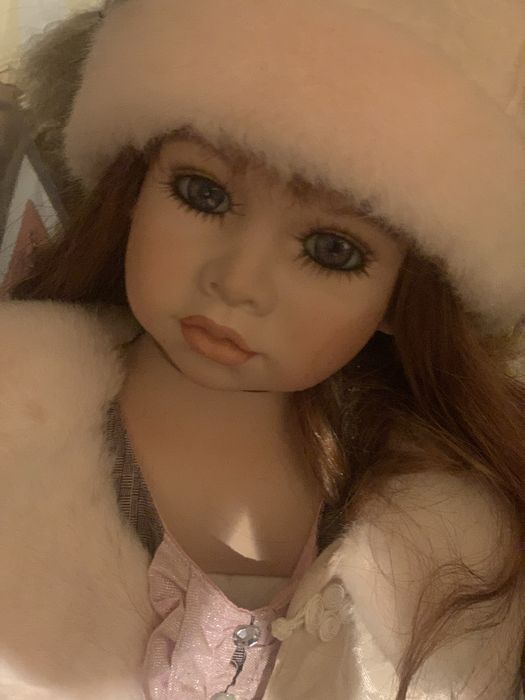 Lalka porcelanowa Katja 80 cm