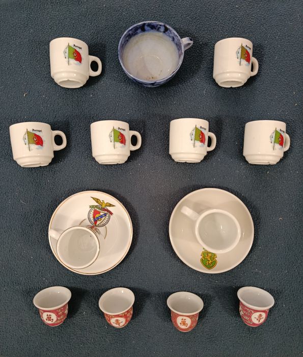 Lote de Chávenas SPORTING, BENFICA, PORTUGAL e outras