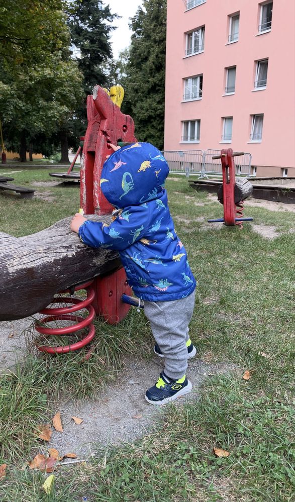 Дитяча вітровка на флісі
