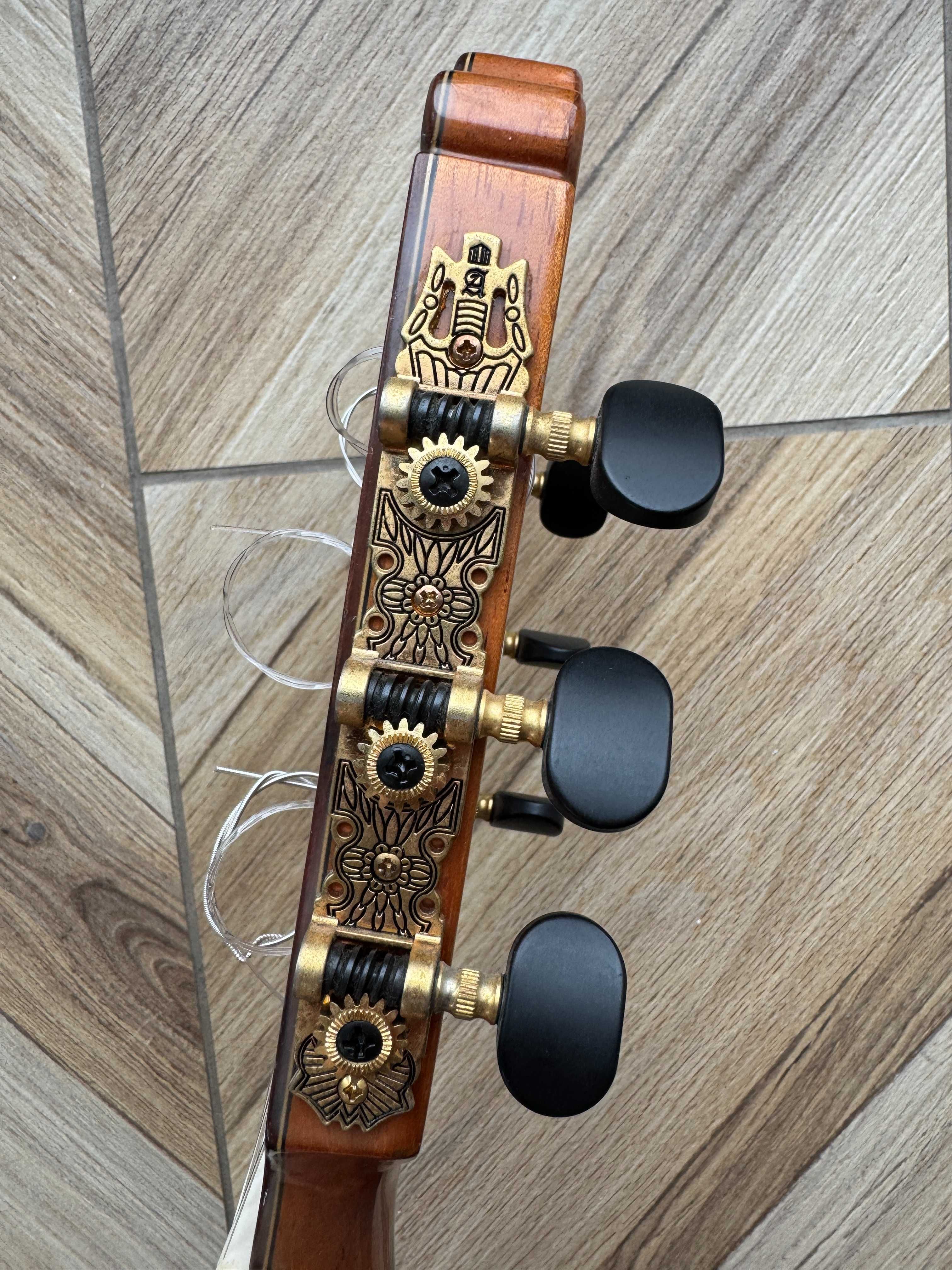 Gitara flamenco Alhambra 10F rok prod. 2004