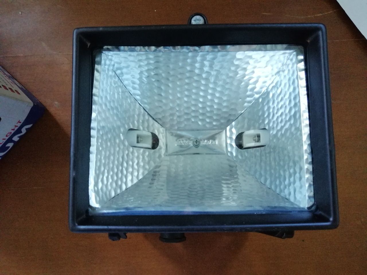 Halogen 500 watt Stadium Floodlight