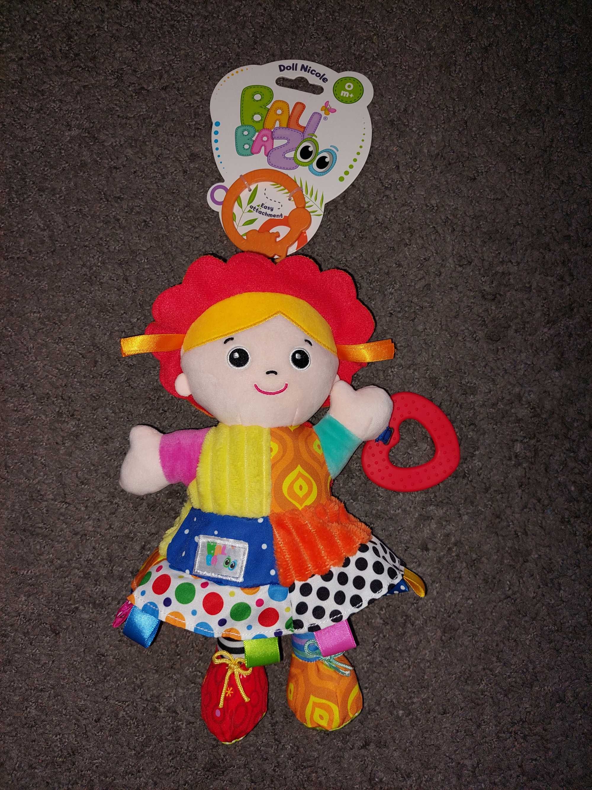 Zawieszka zabawka lalka Nicole