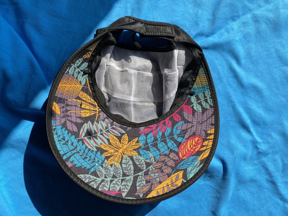 Daszek przeciwsłoneczny