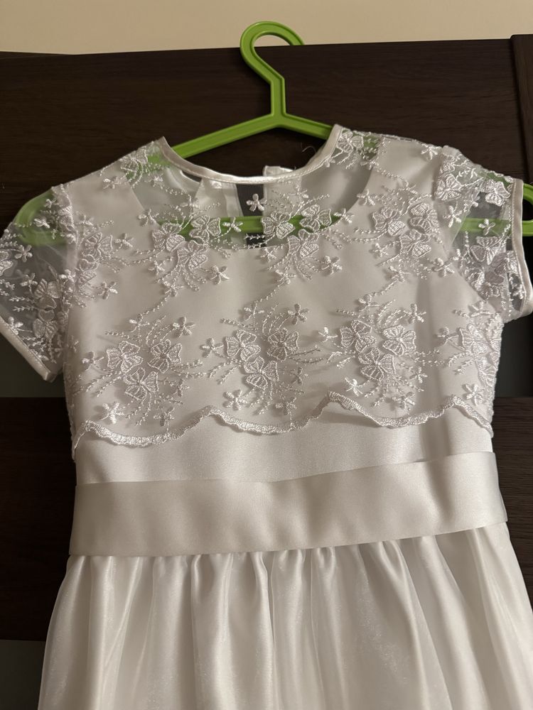 Sukienka komunijna Aurelia salon Emmi Mariage