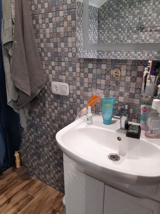 Продам два будинки