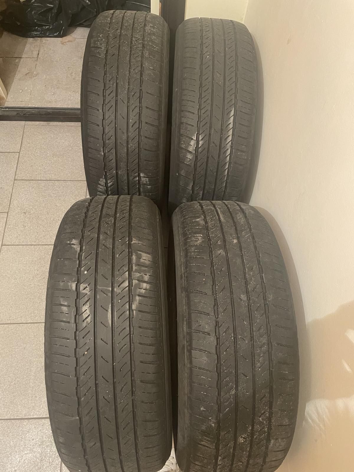 Продам Bridgestone Dueler 225/55 r18