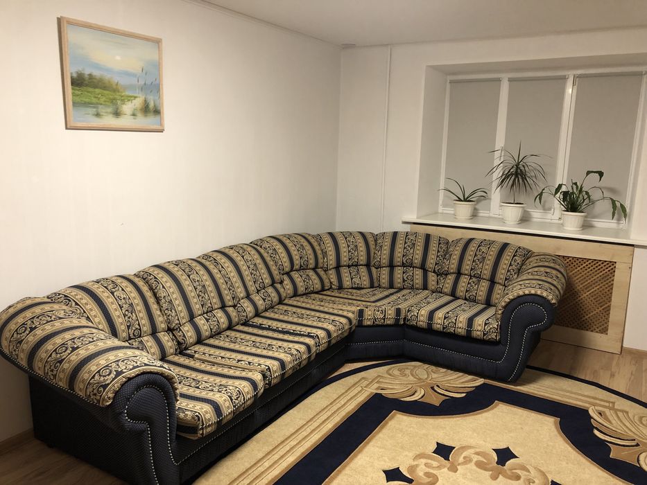 Диван кутовий