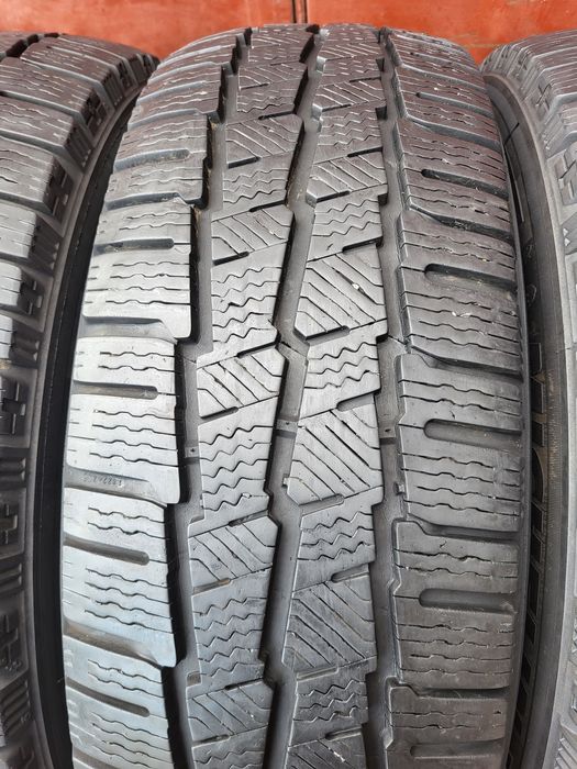 215/60/17C R17C Michelin AGILIS Alpin 4шт ціна за 1шт шини