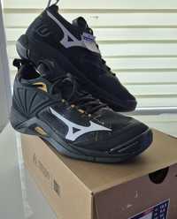 Mizuno Wave Momentum 2