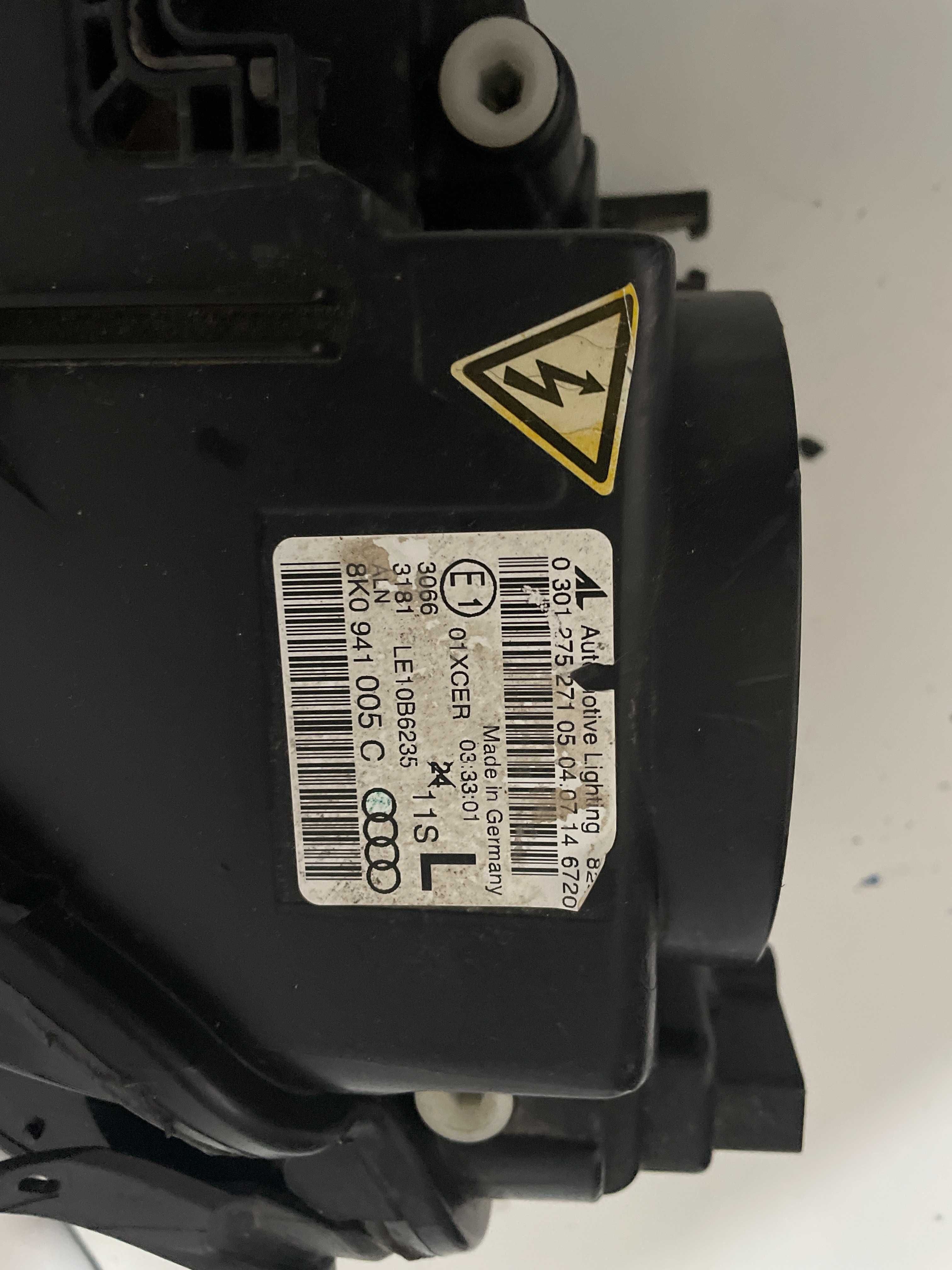 Farol Esquerdo Audi A4