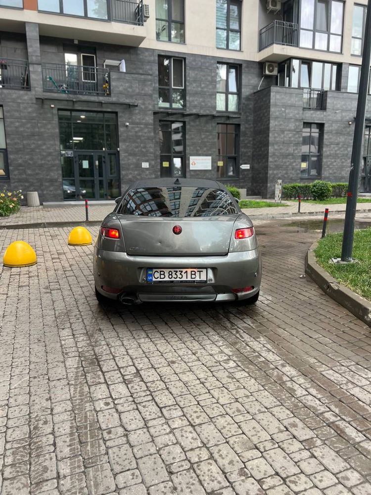 Alfa romeo GT turbo