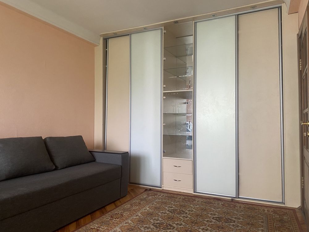 Здам 1 к.кв м.Лівобережна-10 хв.Березняки.вул.Бучми