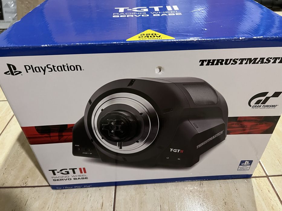 Kierownica i baza thrustmaster tgt2 ps4 ps5