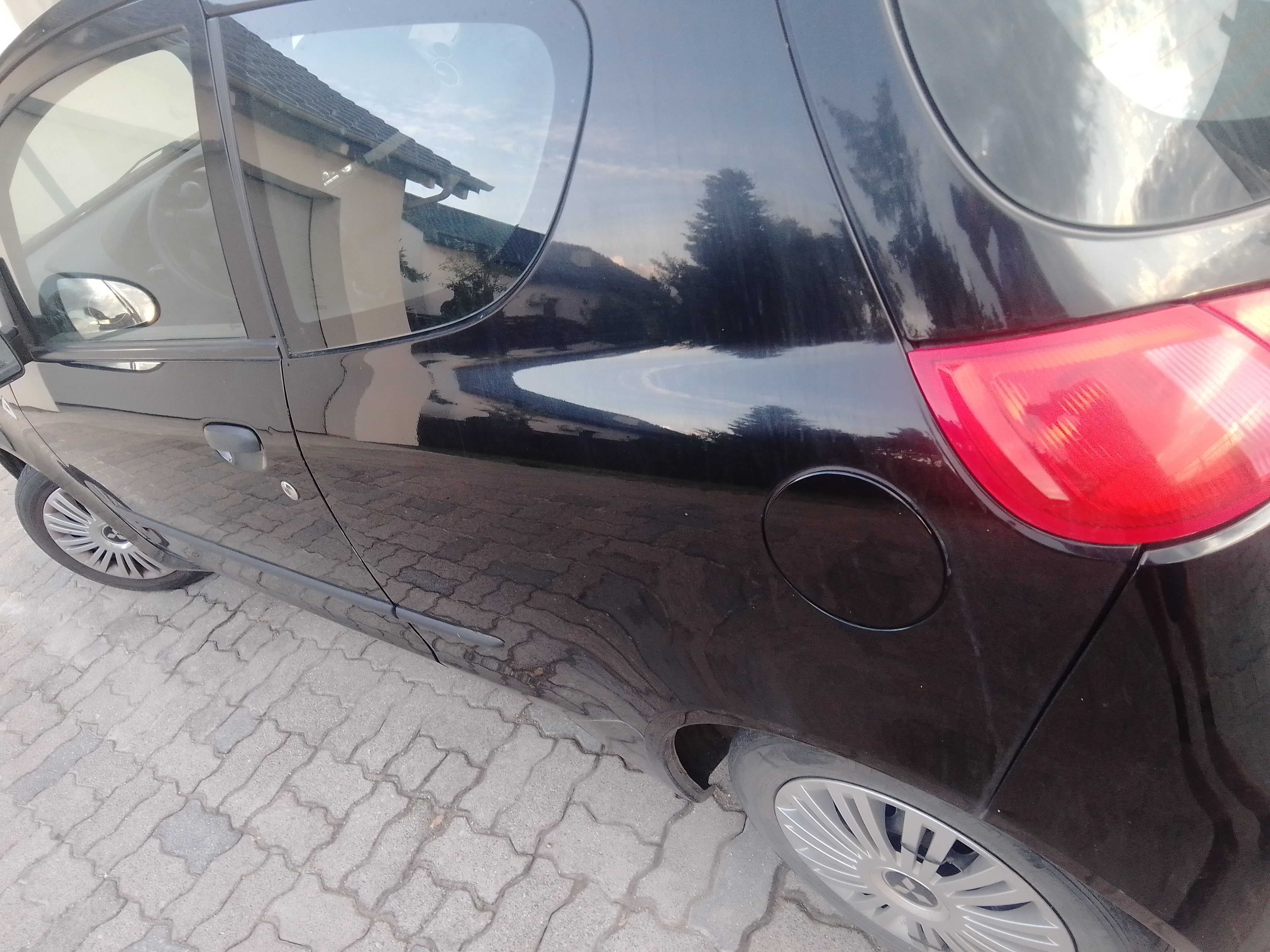 Mitsubishi Colt 2005