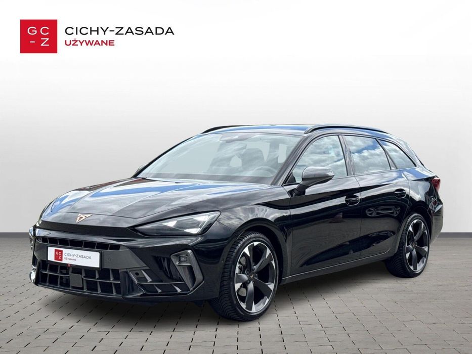 Cupra Leon 1.5eTSI, asystenci, kamera, ambiente, ACC