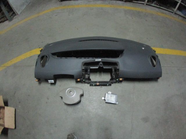 Kit Airbags 8200485100A 8200412045A 8200706150 RENAULT GRAND SCENIC 2 FASE 2 2007 1.9DCI 130CV 5P CINZA PRETO