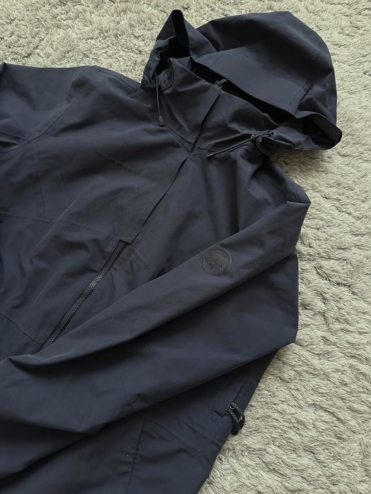 Продам куртку Mammut Hardshell