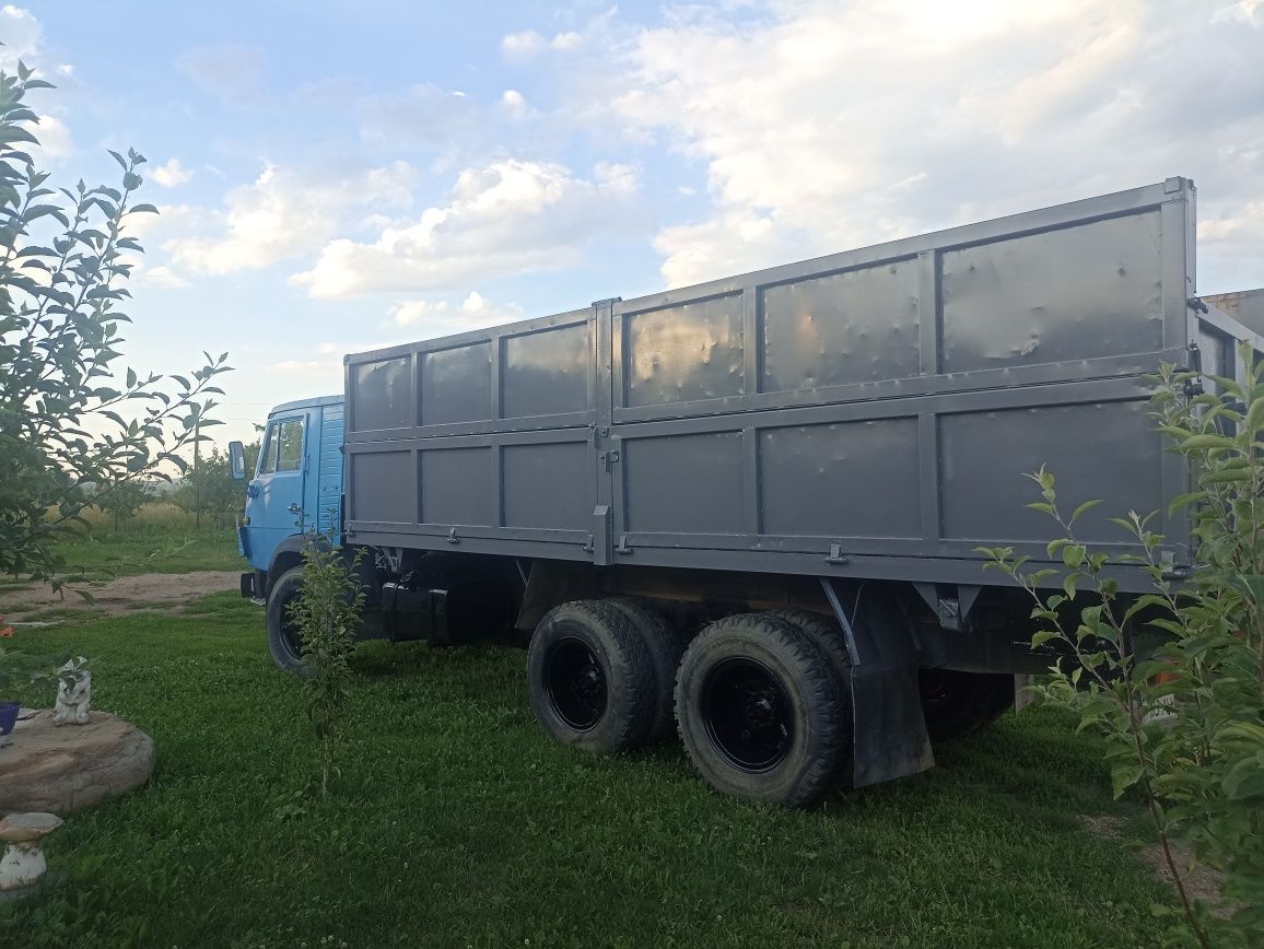 Камаз в хорошому стані