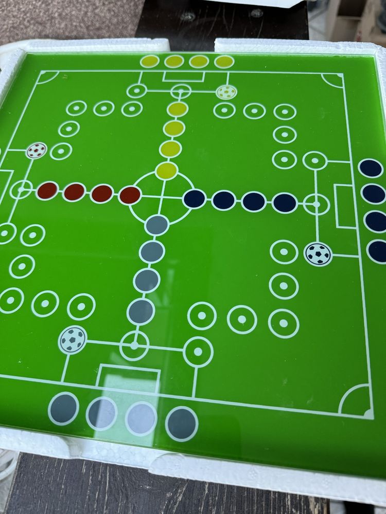 Gra planszowa drinking football, alkoholowy chińczyk, PREZENT 18+
