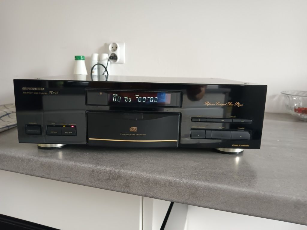 Pioneer pd-75 CD  Urushi uszkodzony