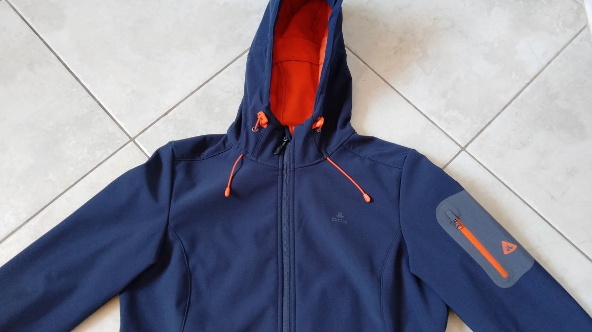 Niemiecka kurtka Softshell 38/40