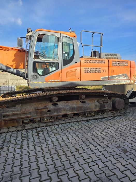 Doosan DX380LC-5  DOOSAN DX380LC-5 – 2015 r. | 237 kW | 40 t |