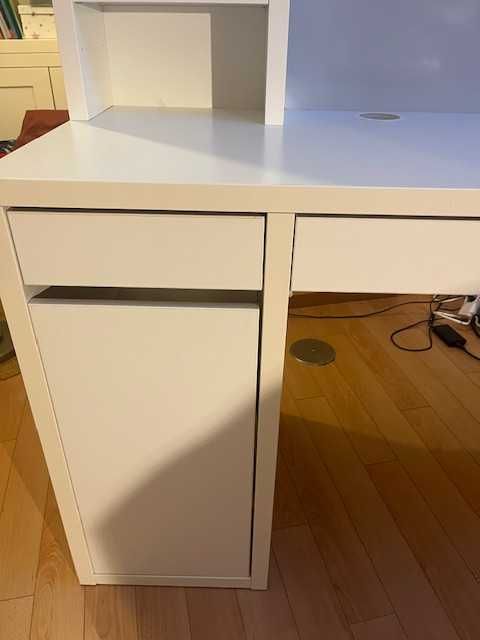 Secretária Micke IKEA