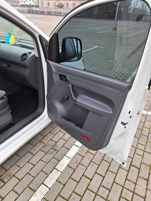 Volkswagen Caddy 2014рік