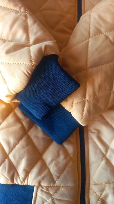 Продам куртку бомпер