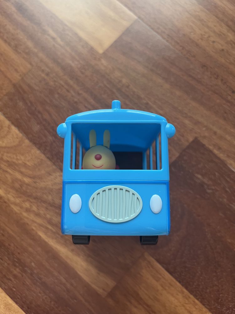 Szkolny autobus wyciągany dach Świnka Peppa TM Toys niebieski