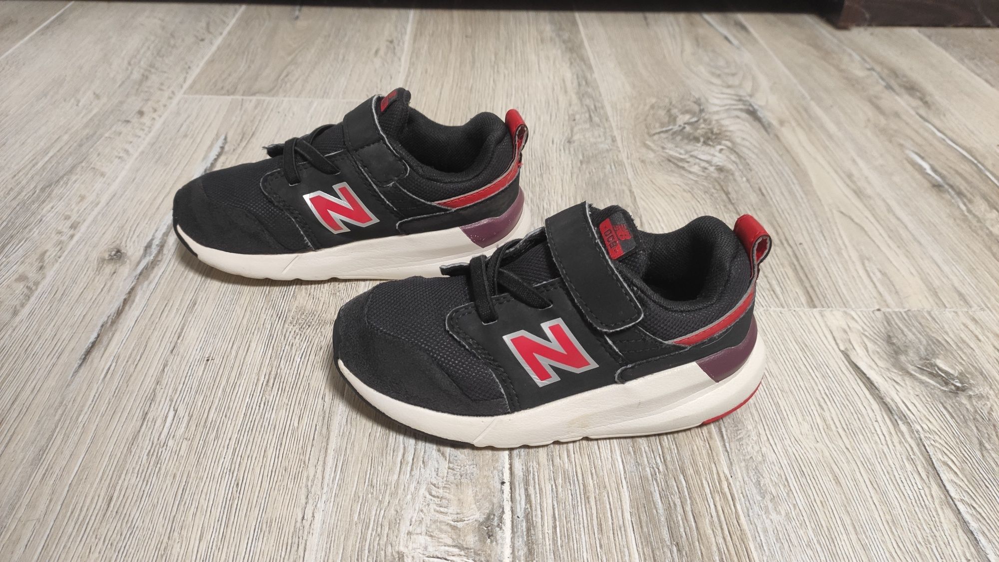 кросівки New Balance 009 р-27
