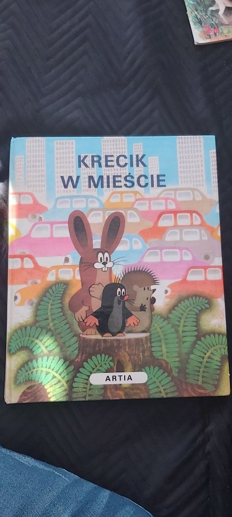 Książka "Krecik w mieście" 1987r
