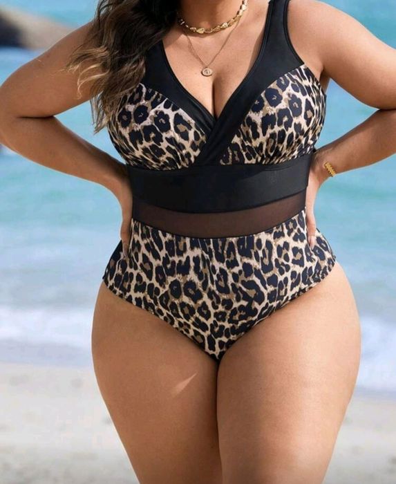 Купальник сдельный большого размера леопардовим принтом XXXL 
Купальни